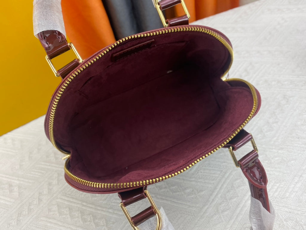 B1N165E97 Popular  leather bag