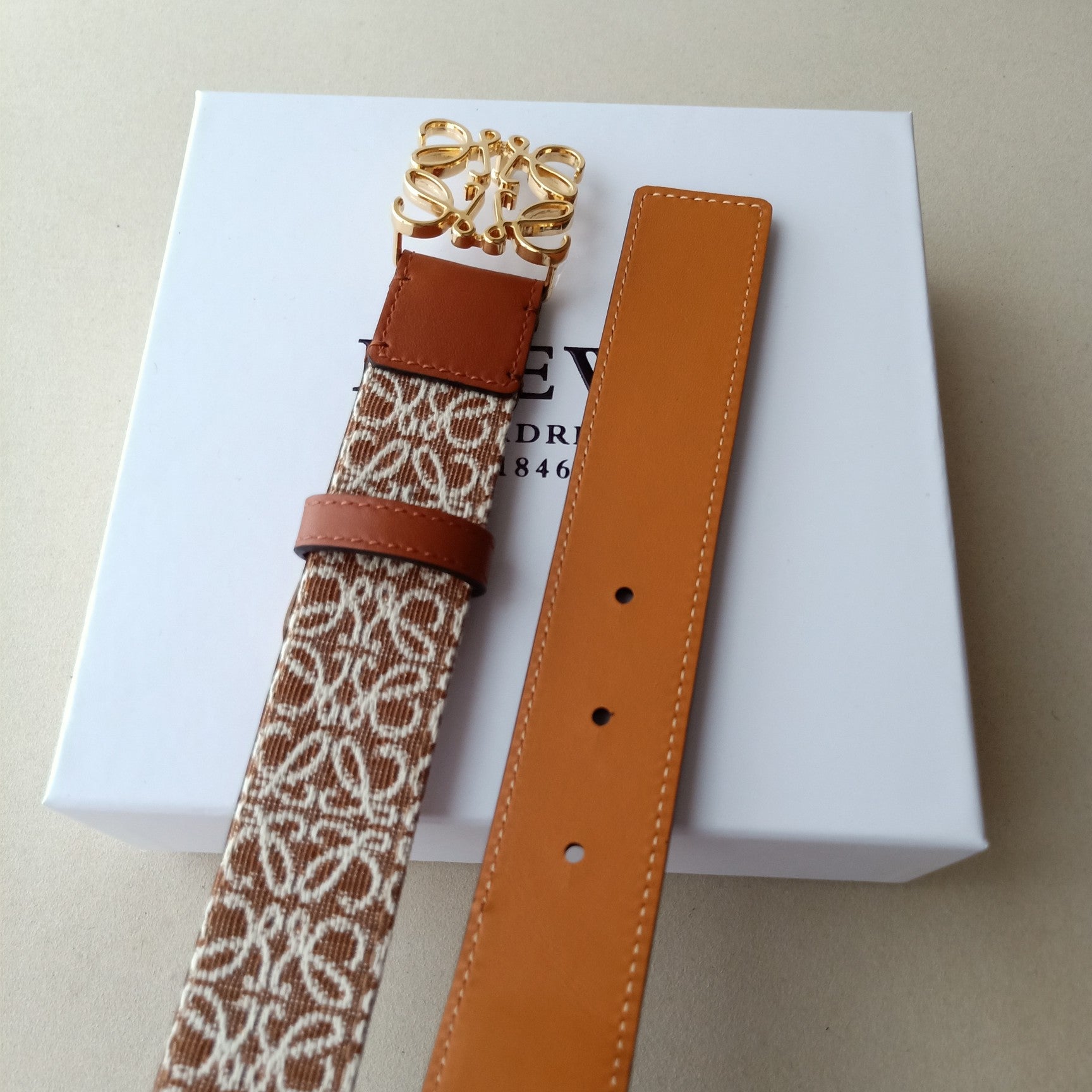 P1Q115A9 Popular High quality belt With full package