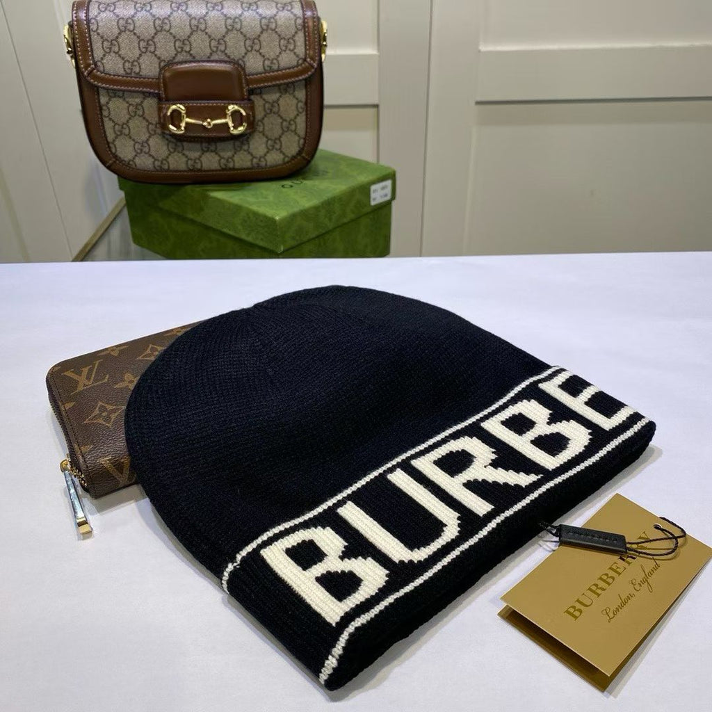 M1R86R74 Popular hats