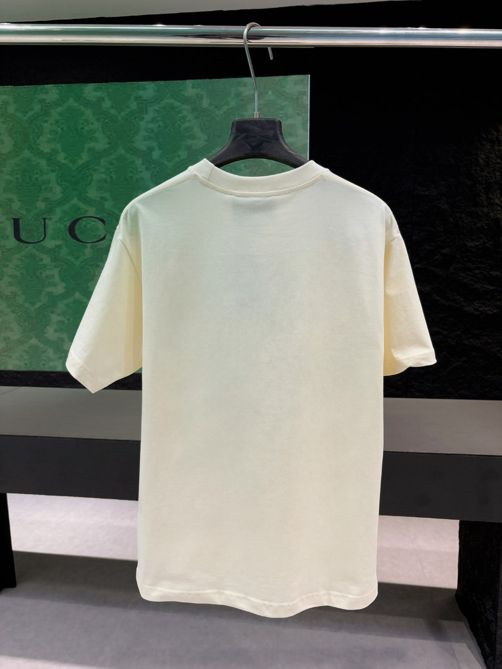 U1R76B48 Popular T-shirts