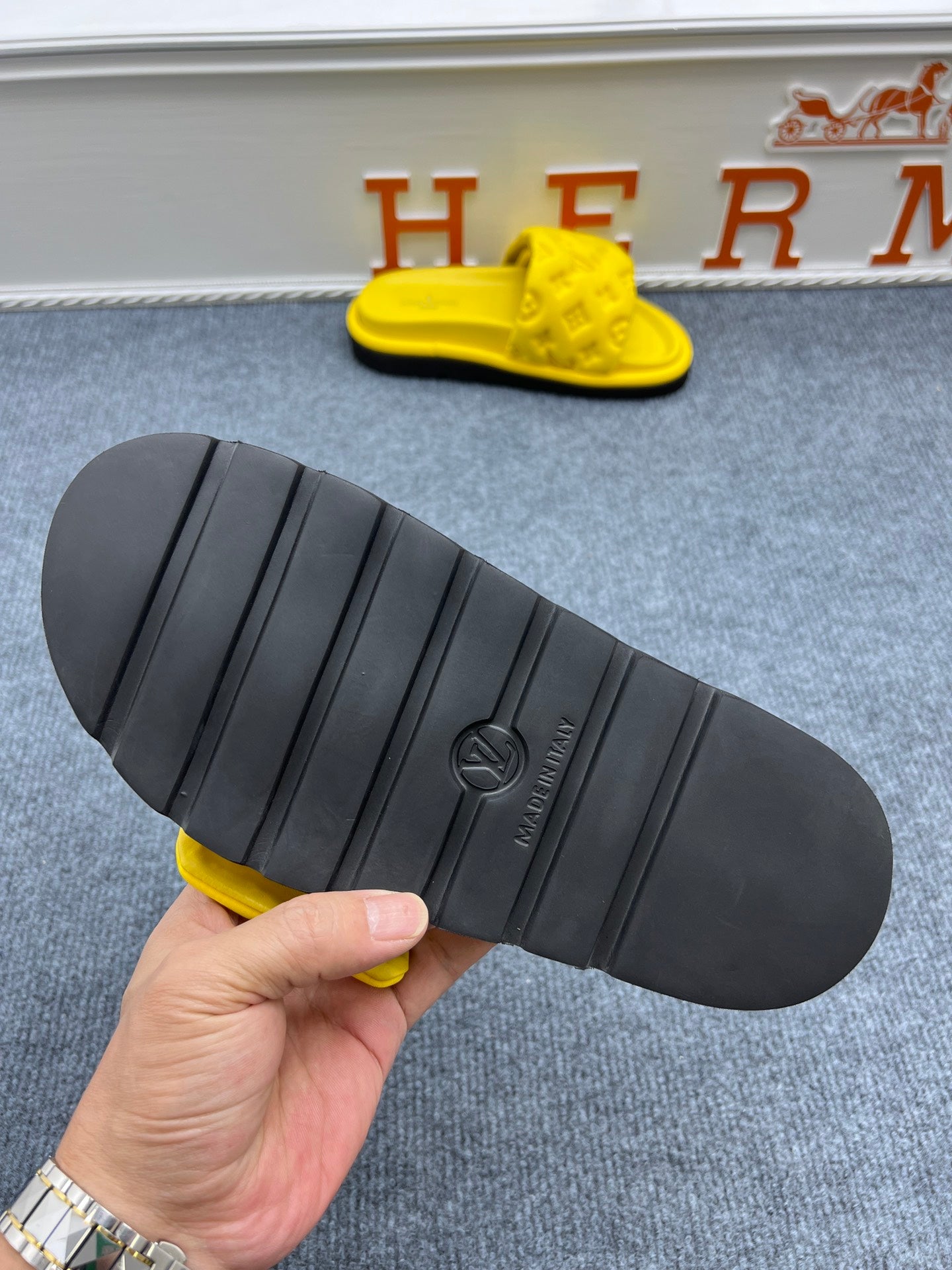 Z5YE115 Popular Slippers