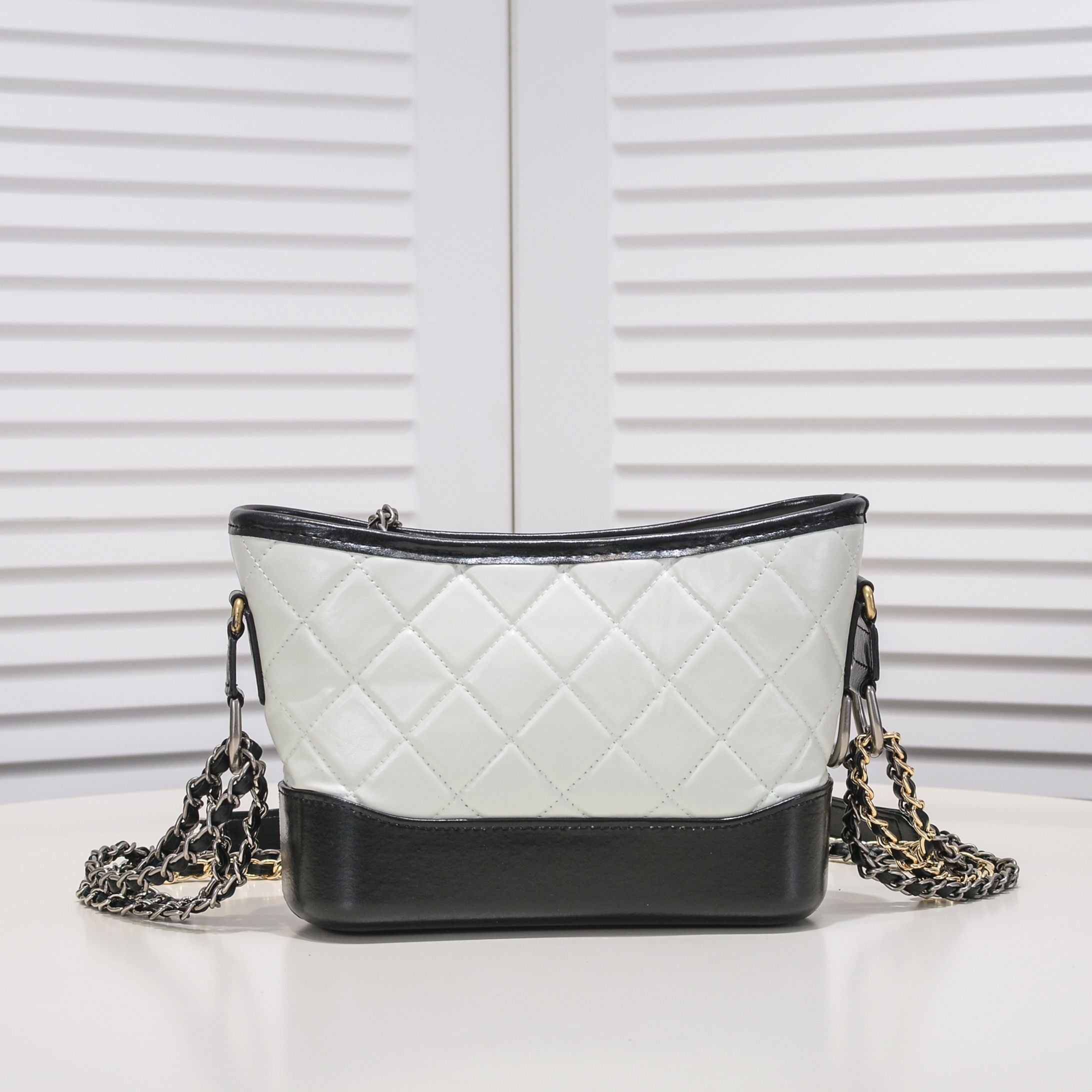 B1X34C261 Popular   leather bag 