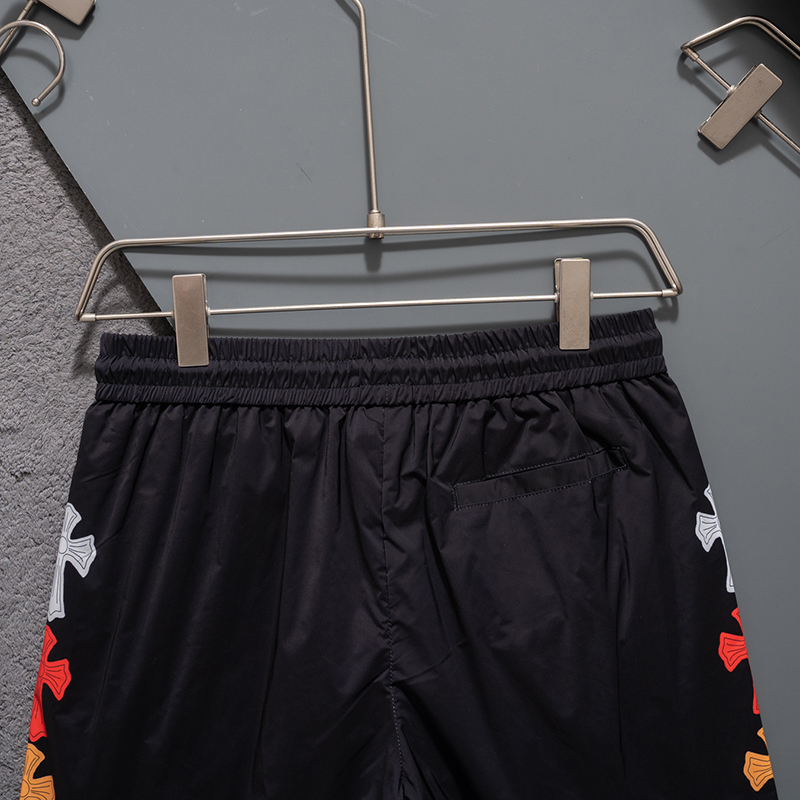 U1N36A11 Popular shorts