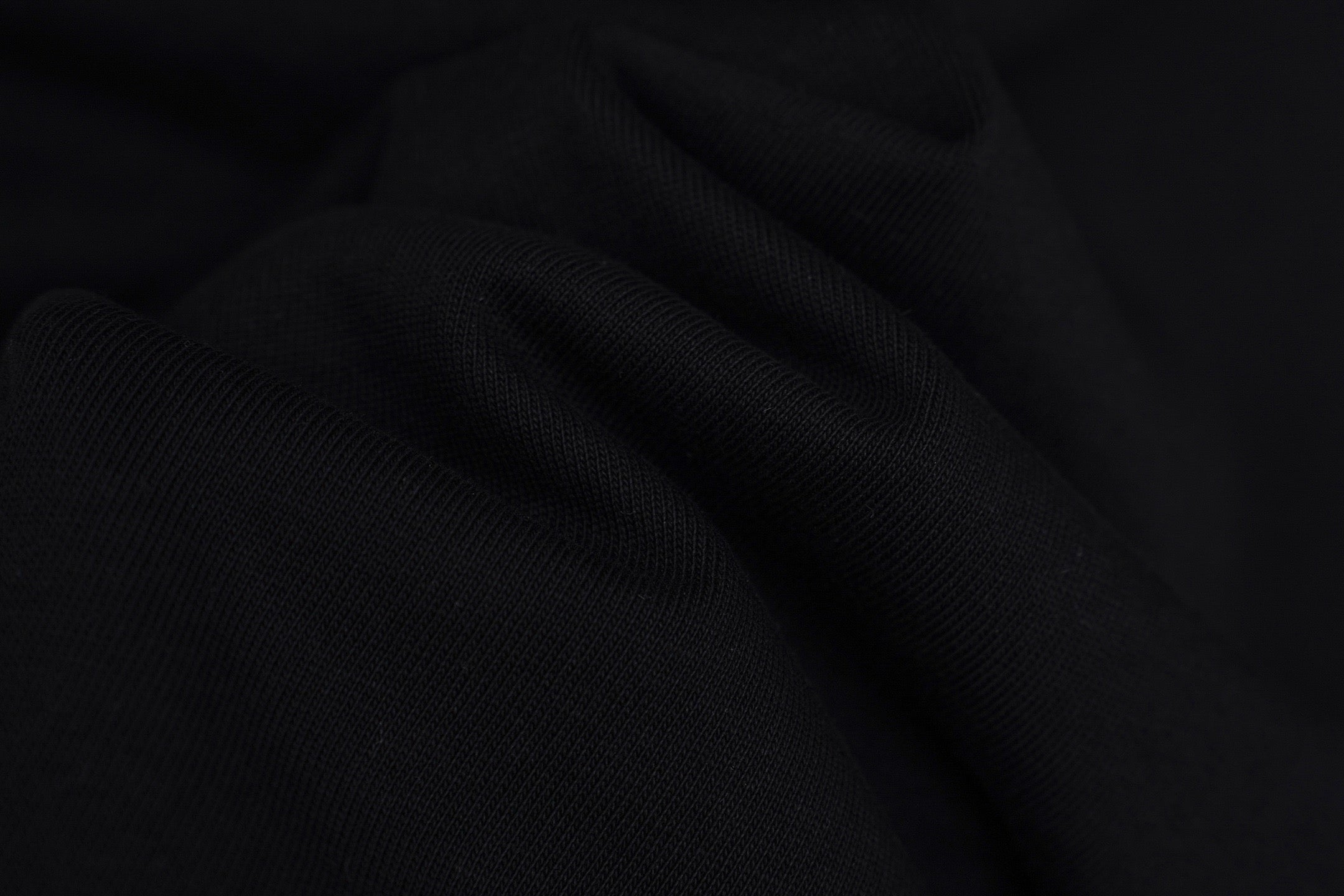 U1R76E18 Popular T-shirts