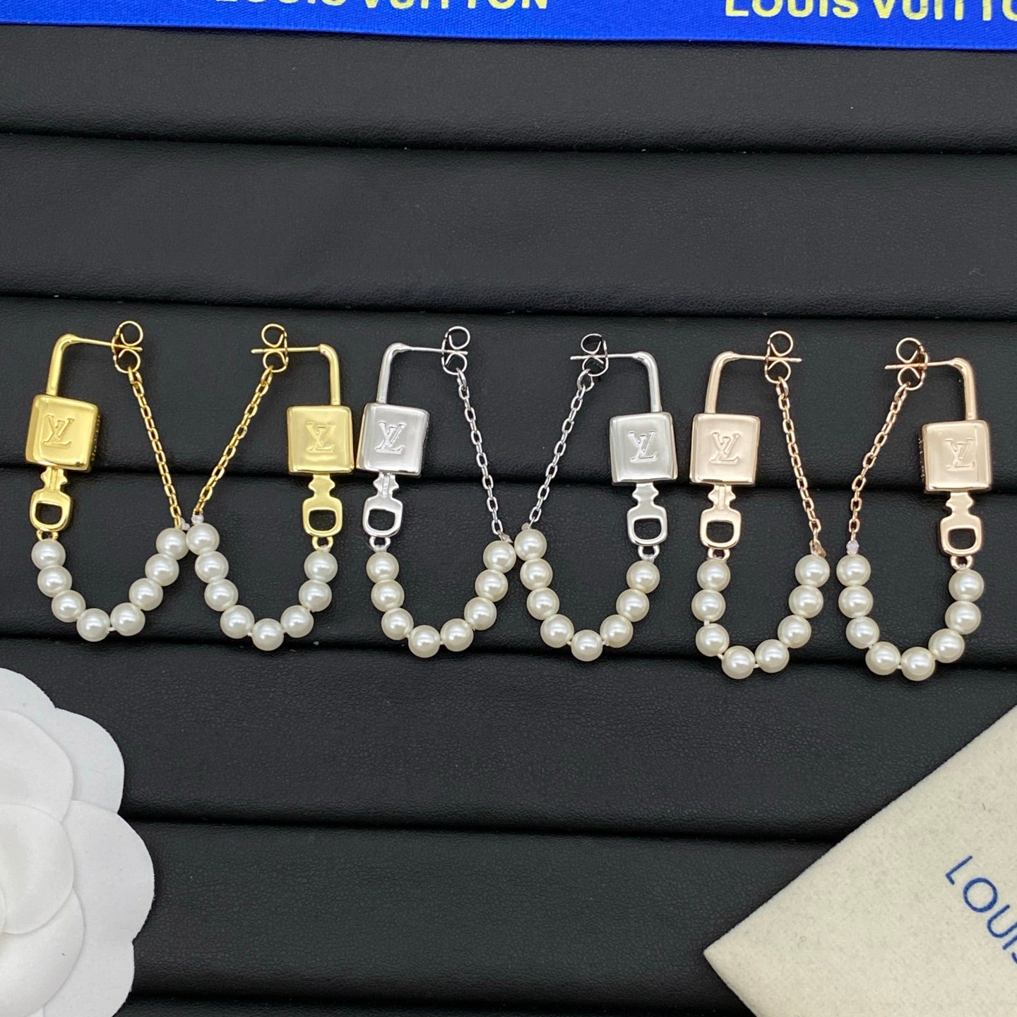 X1Z95E48E Popular Earrings