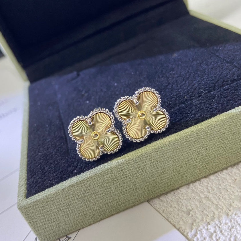 X5Q85VA271X Popular Necklaces. Bracelets. Earrings