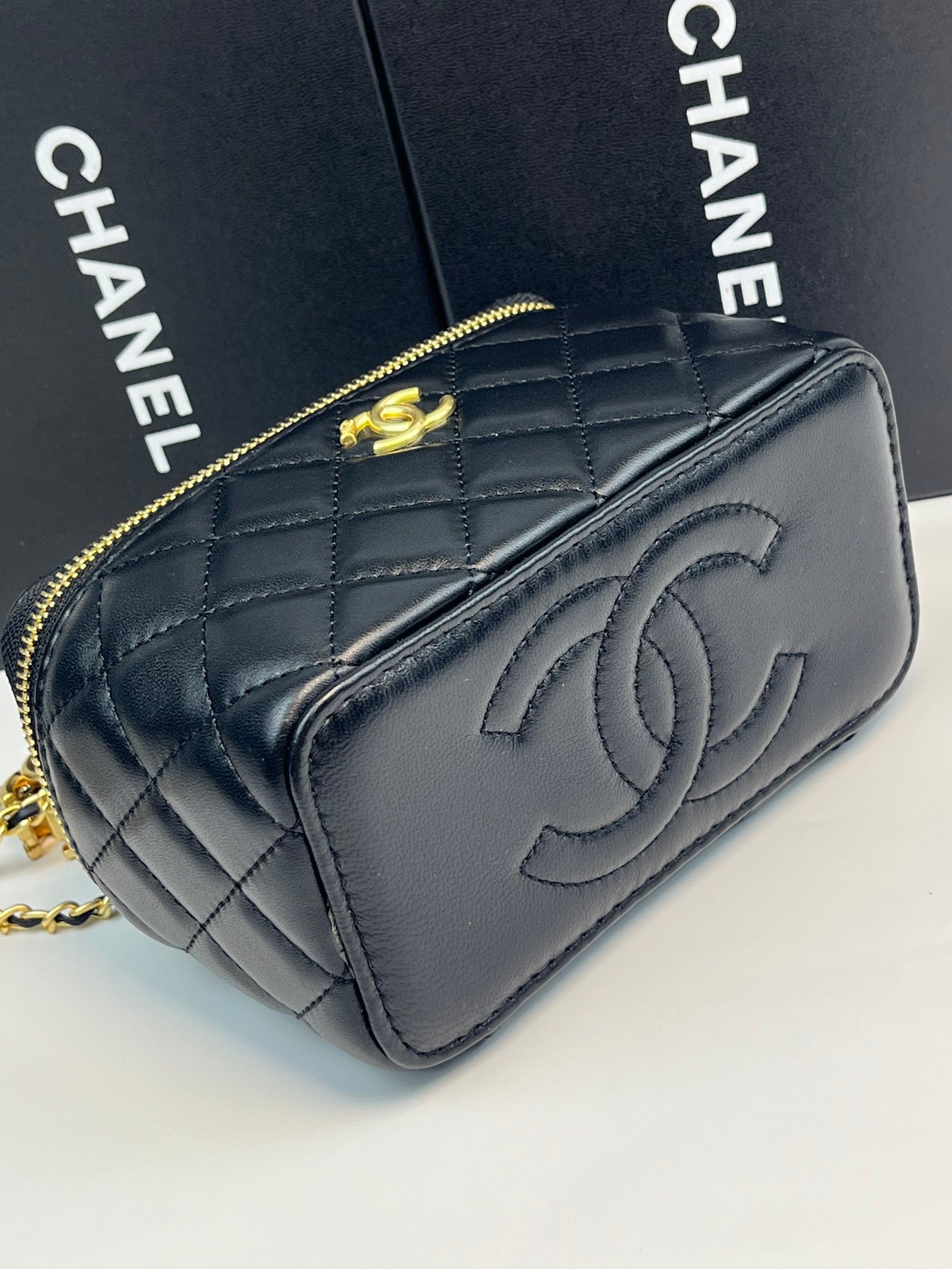 B1P36C83 Popular leather bag