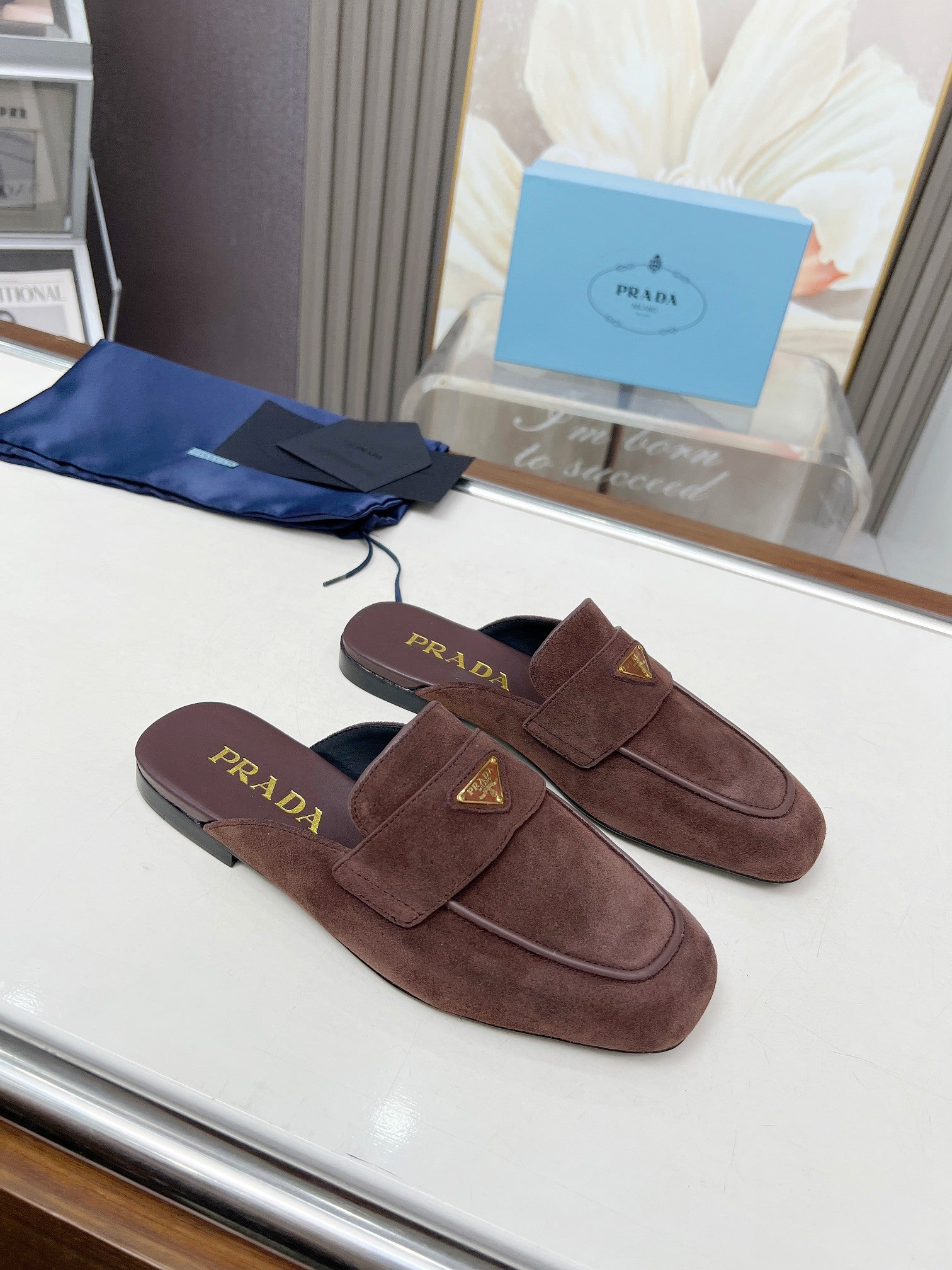 Z2Q105P405 Popular high-quality Shoes