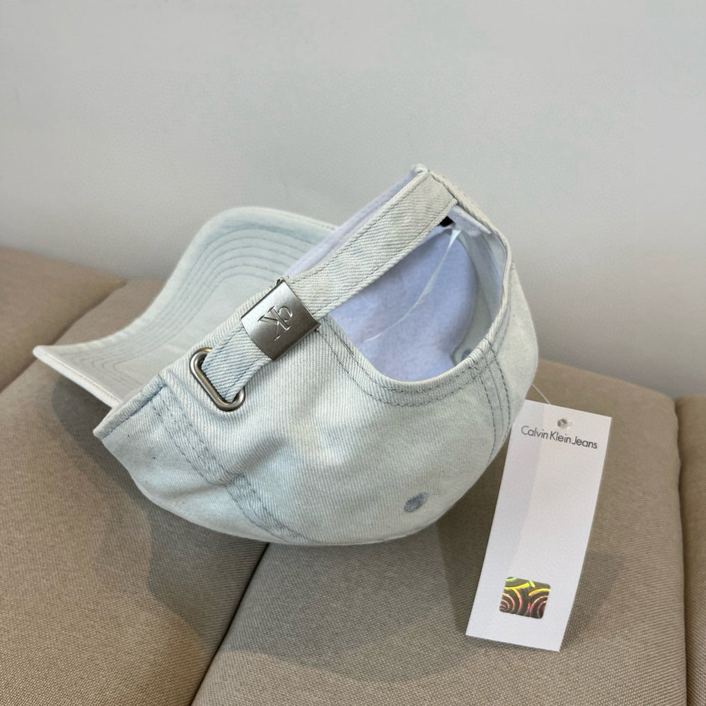 M1Z45A557 Popular  hats