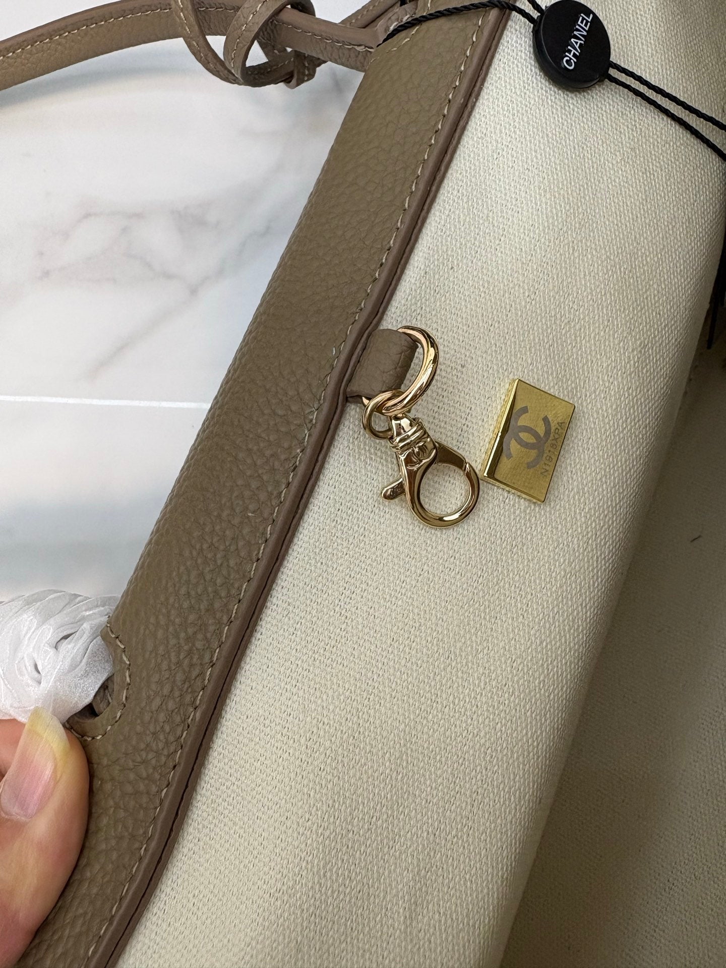 B1P36C79 Popular leather bag