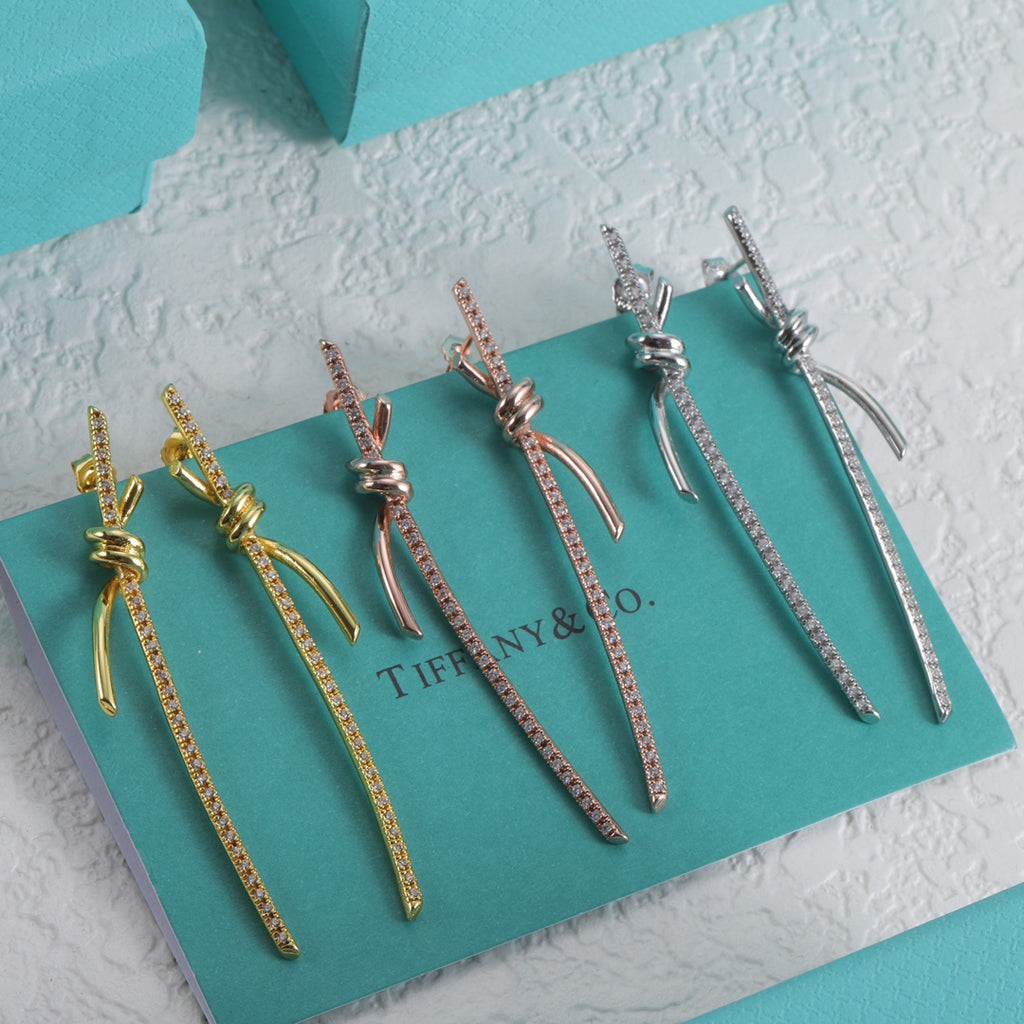 X1Z54T295E Popular  Earrings