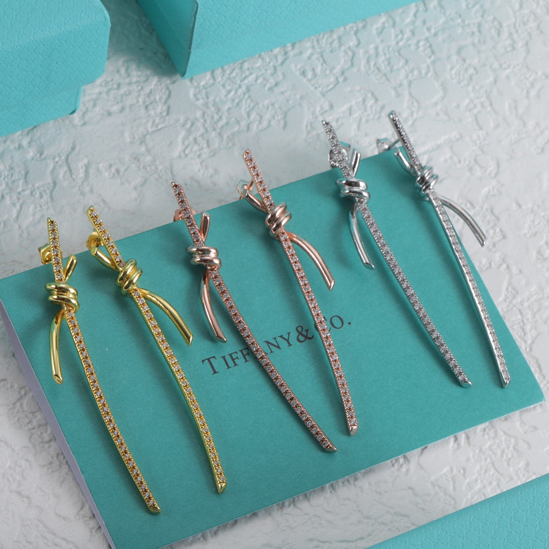 X1Z54T295E Popular  Earrings