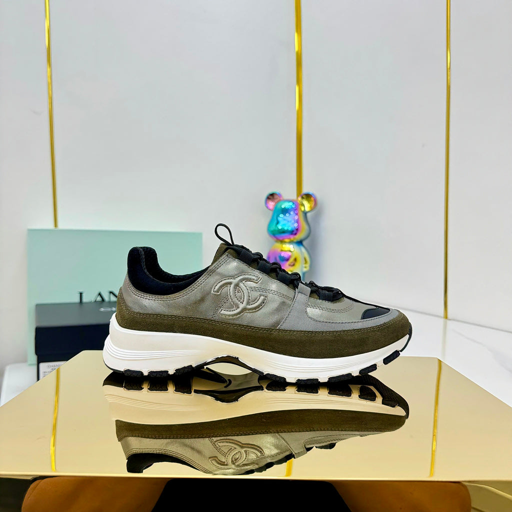Z2R85C7  Popular high quality shoes