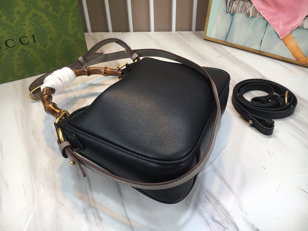 B1R15B117 Popular   leather bag