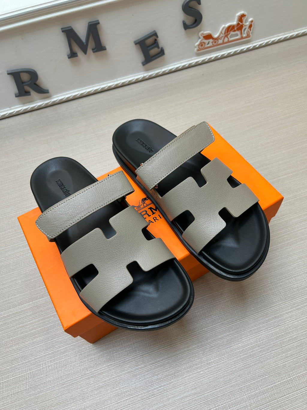 Z5ZH1 Popular slippers