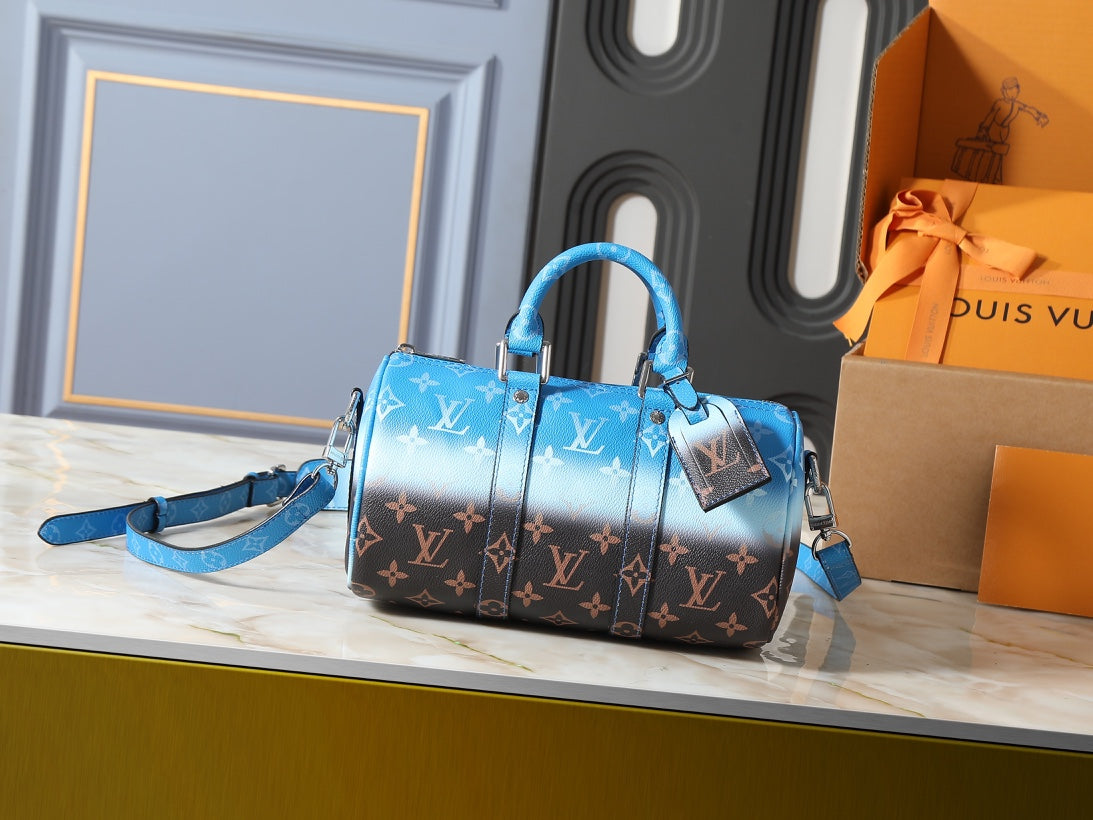 B1P46E30 Popular leather bag