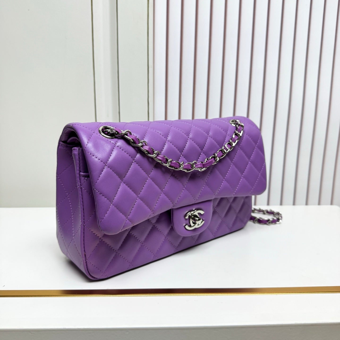 B1R76C11 Popular leather bag