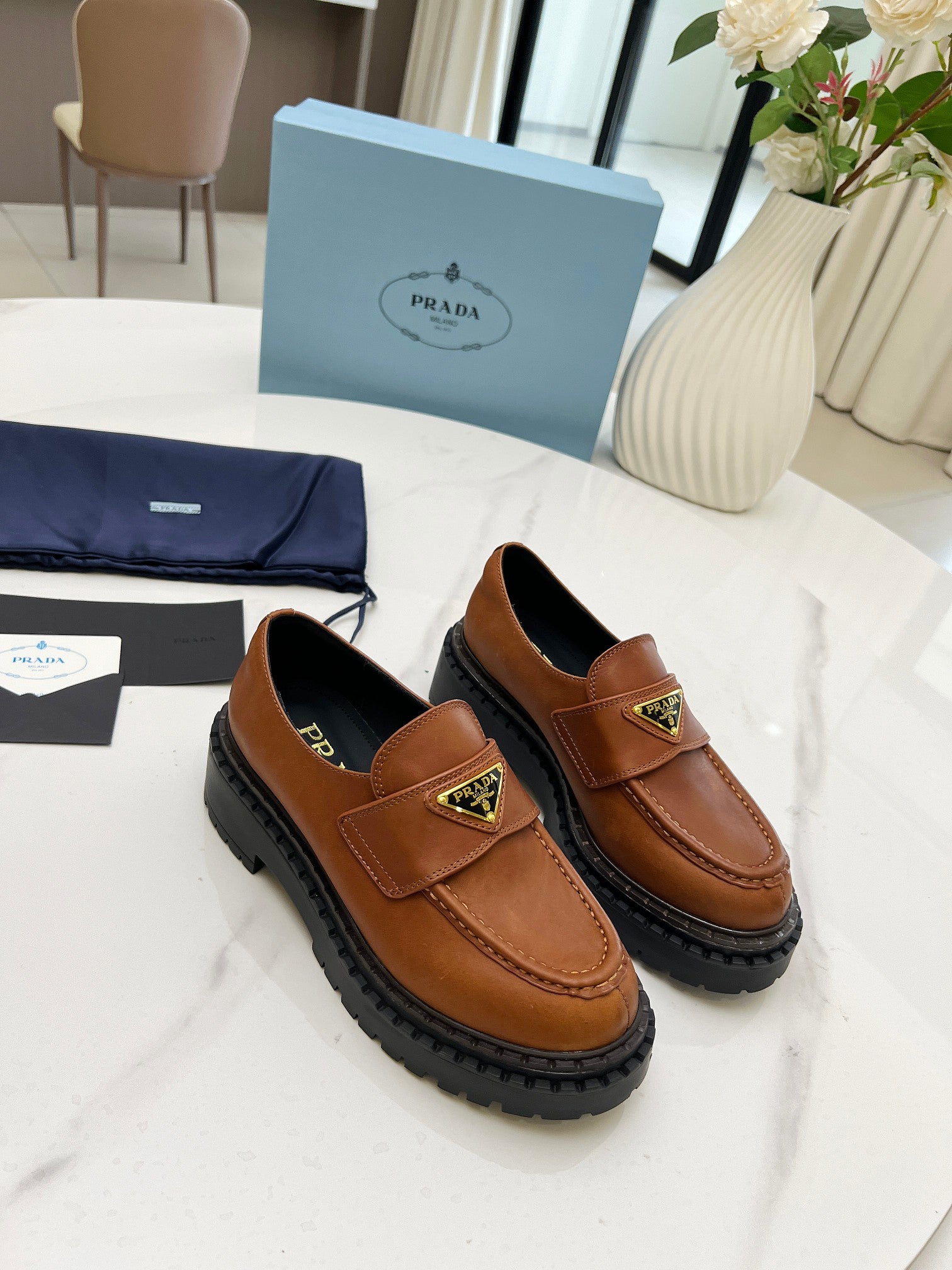 Z2Q105P409 Popular high-quality Shoes