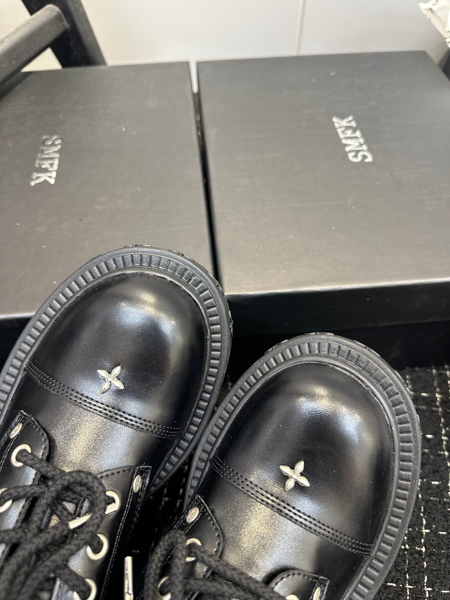 Z1Q105A343 Popular  Shoes