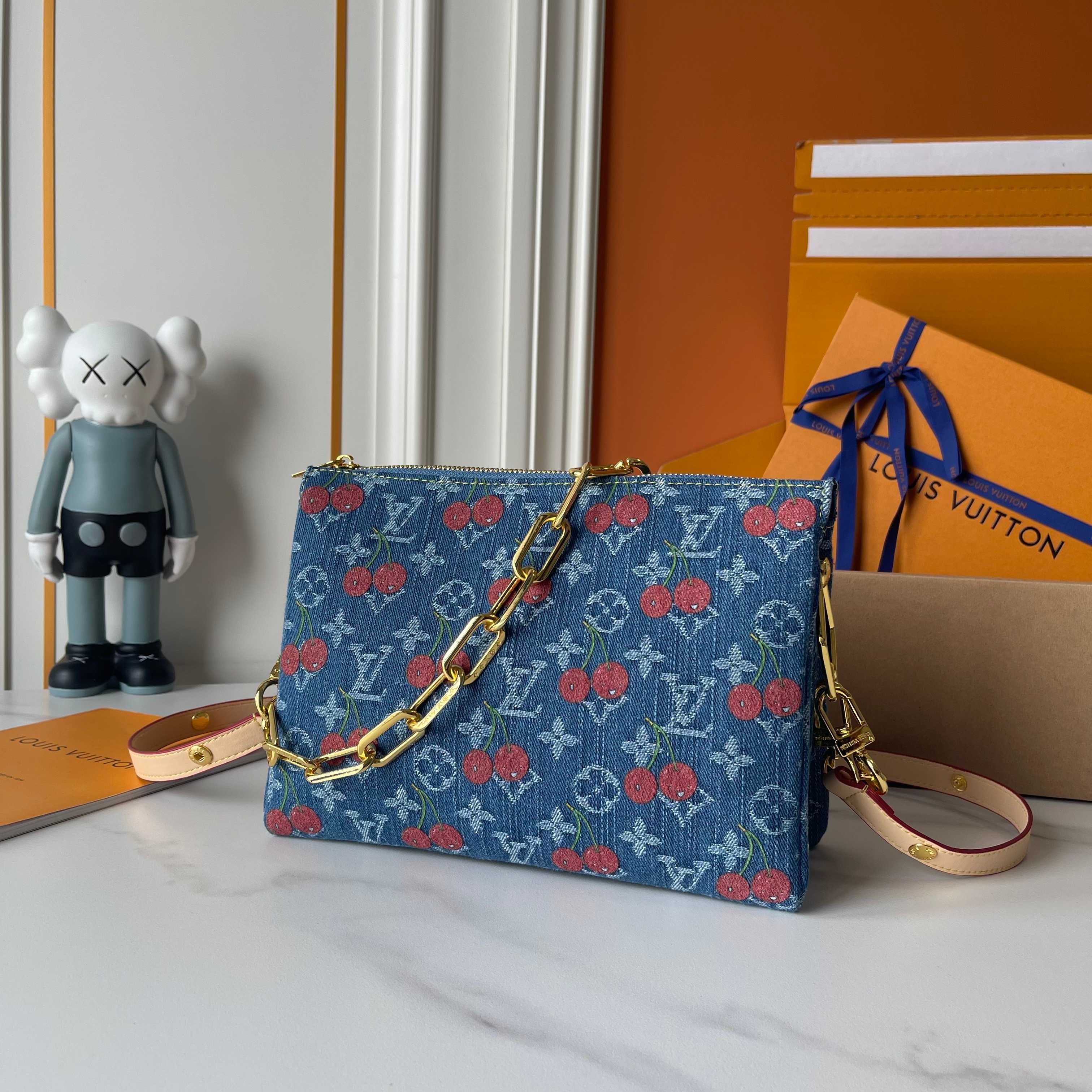 B1R15E29 Popular   bag