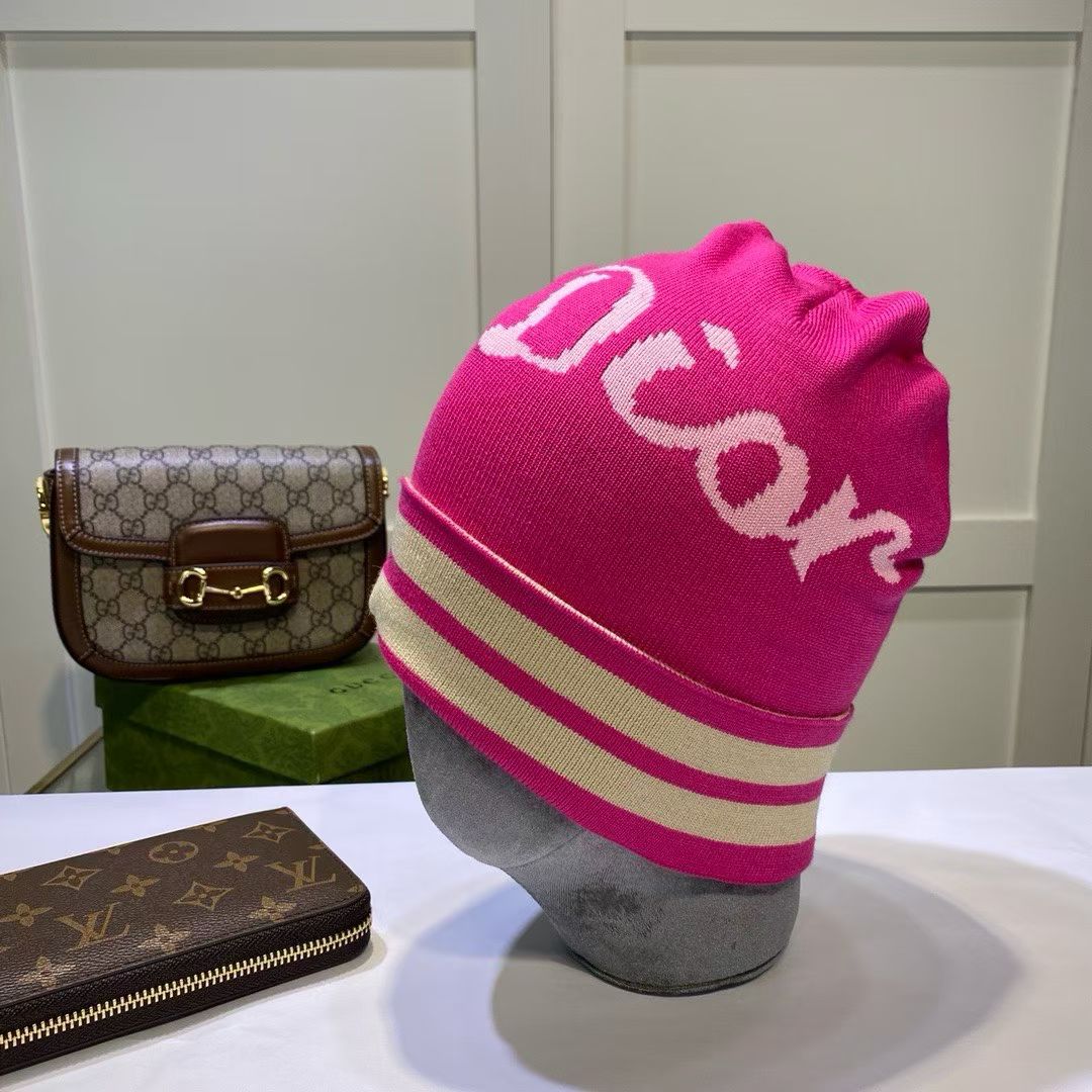 M1R86D59 Popular hats