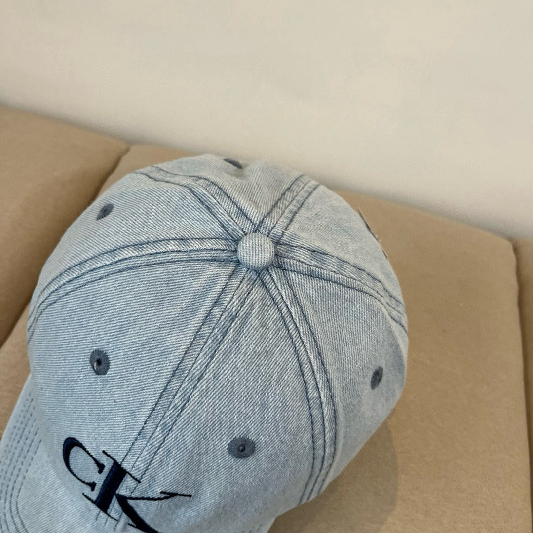M1Z45A557 Popular  hats