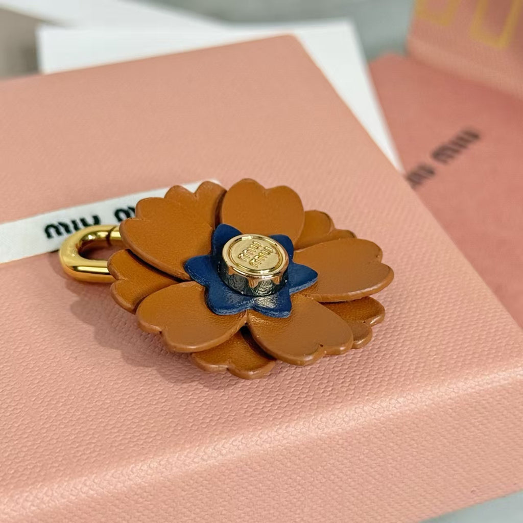 A1R46A12 Popular bag 's charms accessories