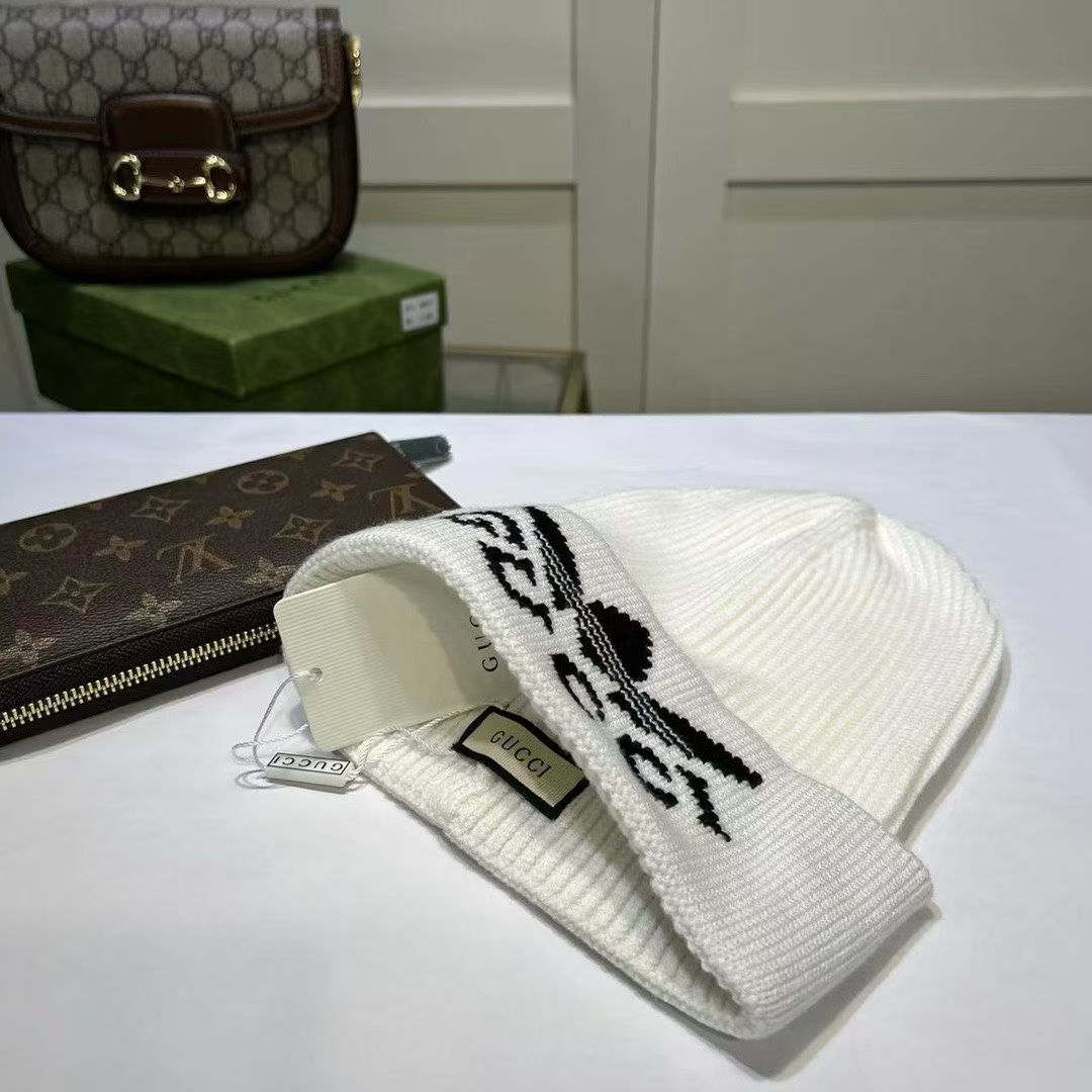 M1R86B41 Popular hats