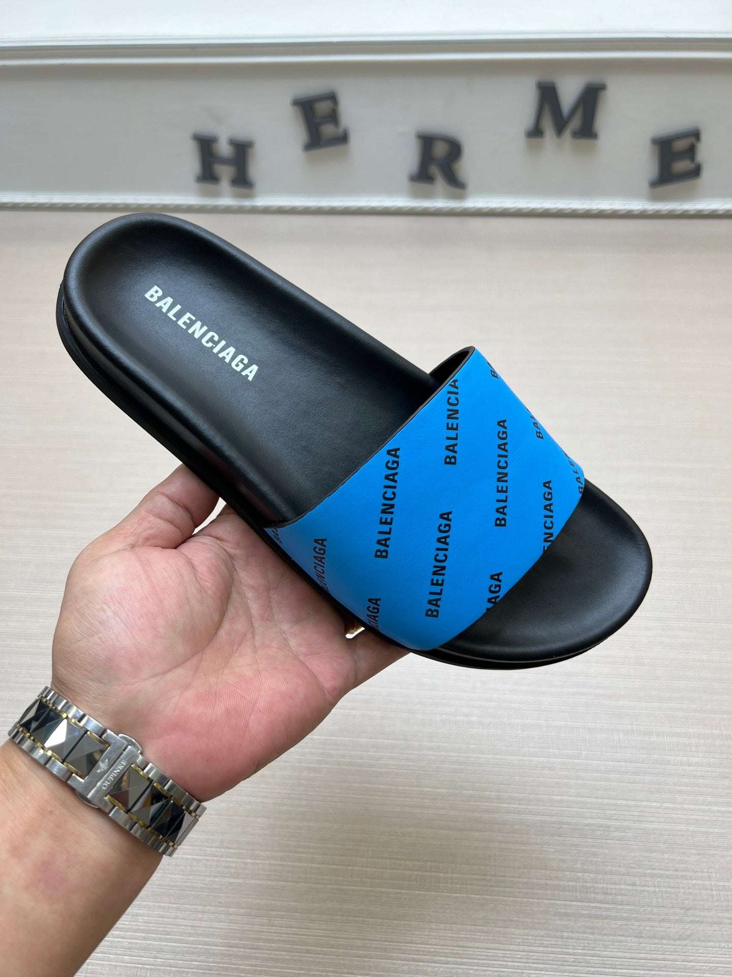 Z5ZJ99 Popular slippers