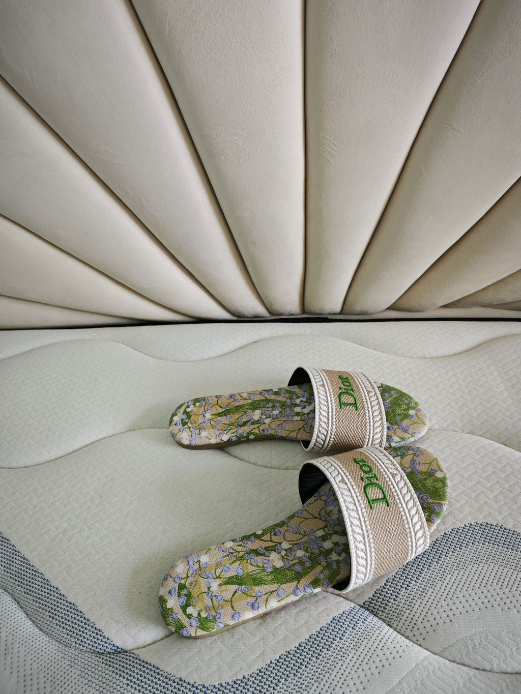 Z2R76D4 Popular high-quality Shoes