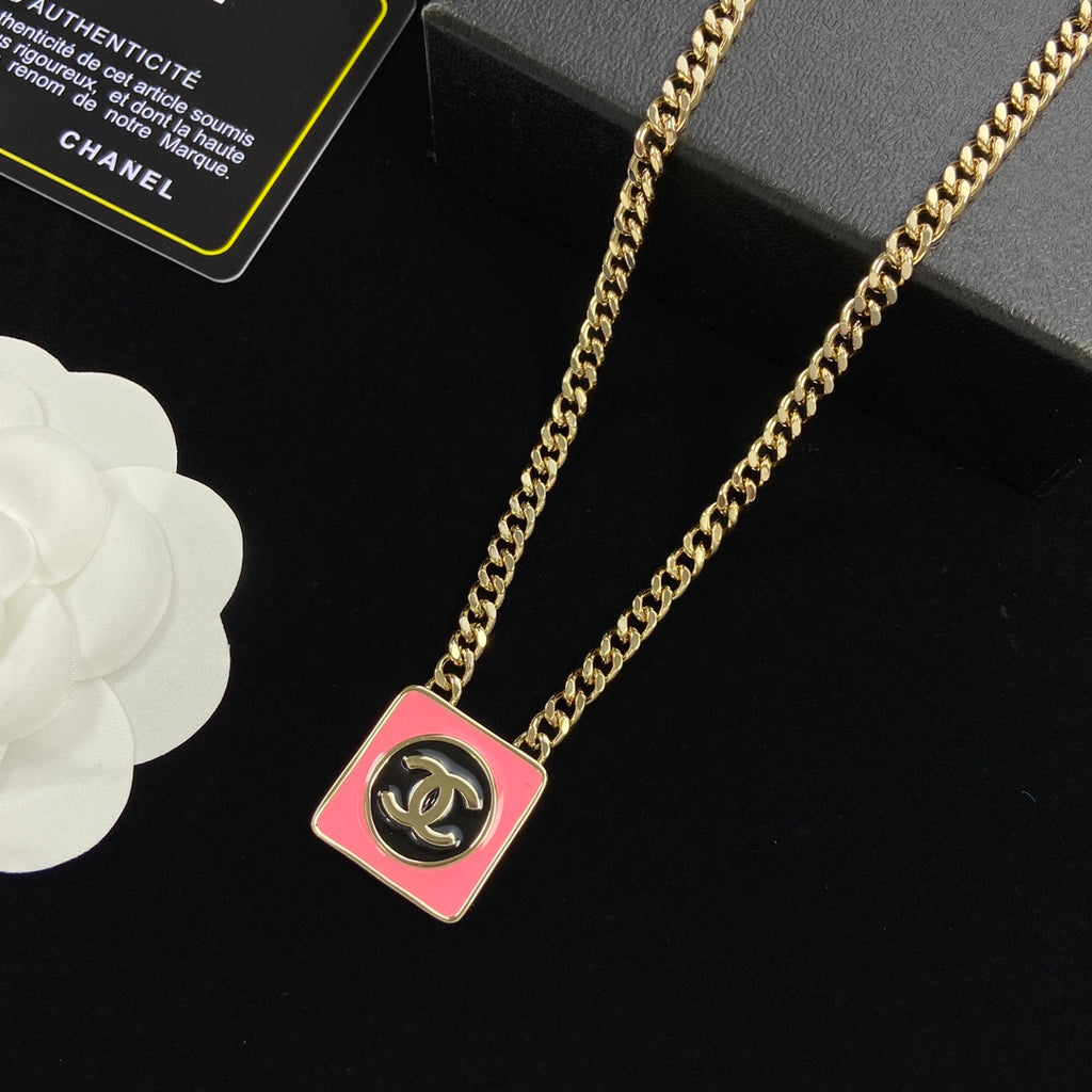 X1N83C184X  Popular  necklace Earrings Ring