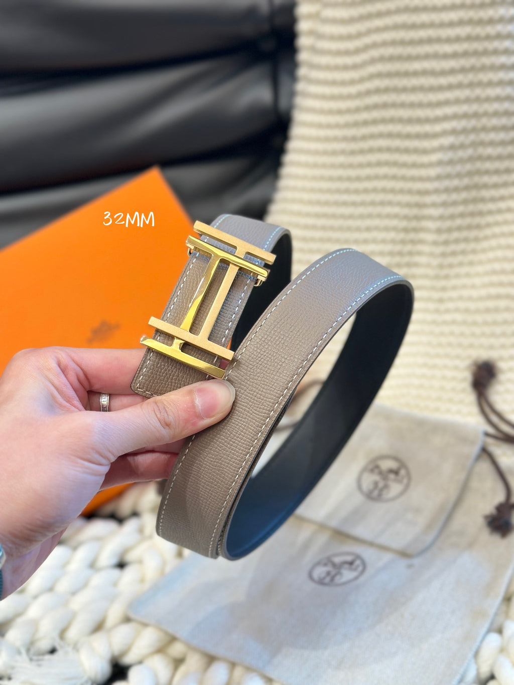 P1W15H191 Popular   High quality belt With full package