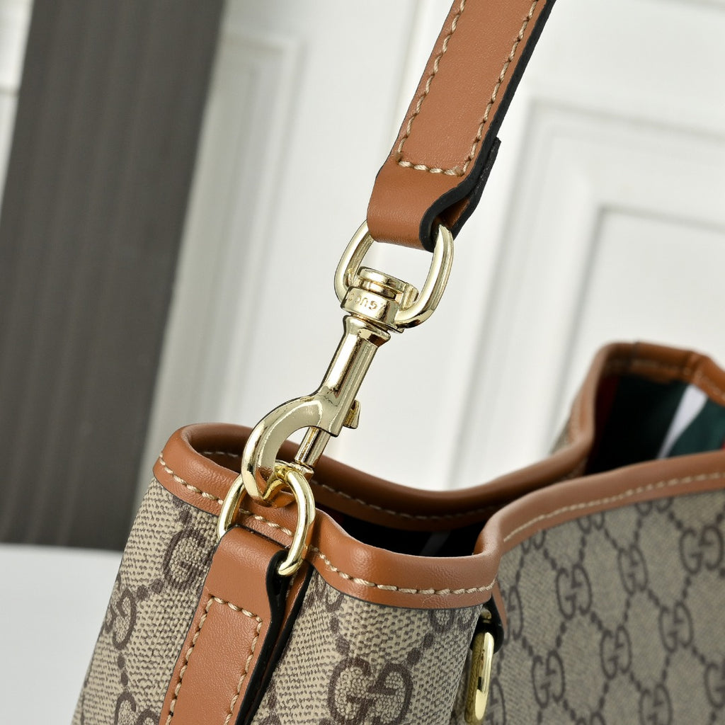 B1P36C53 Popular bag