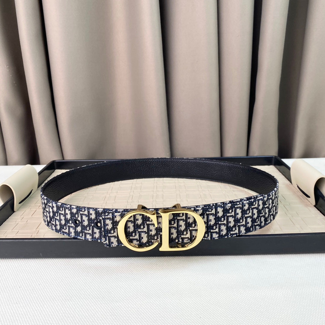 P1Q64D37  Popular    High quality belt With full package