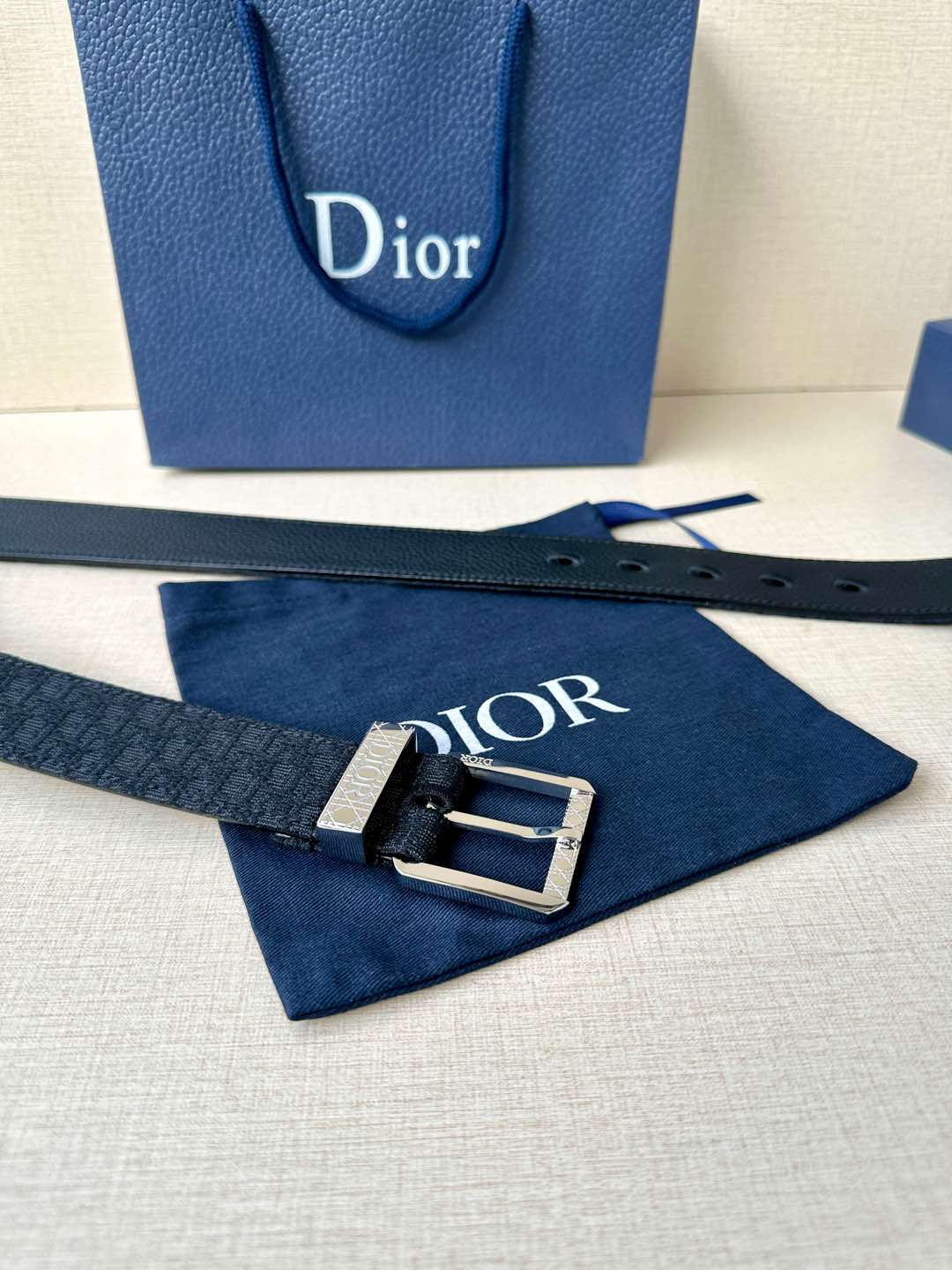 P1W15D156 Popular High quality belt With full package