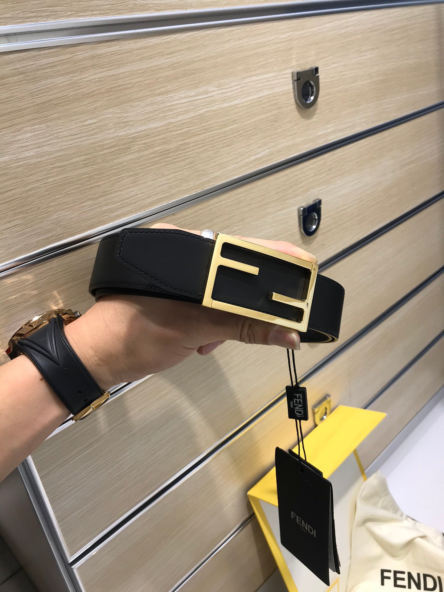 P1Q64F92 Popular   High quality belt With full package