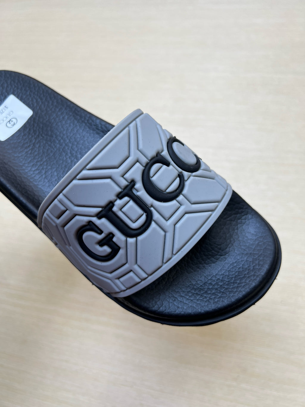 Z5R66B30 Popular Slippers