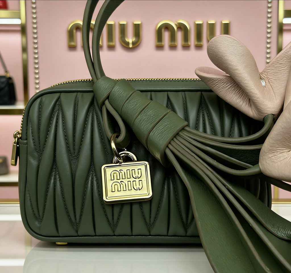 A1R46A18 Popular bag 's charms accessories