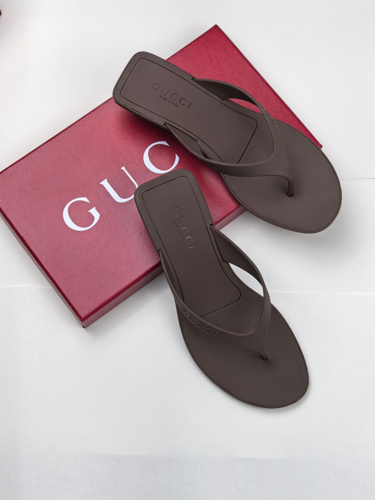 Z2X66B66  Popular high-quality slippers
