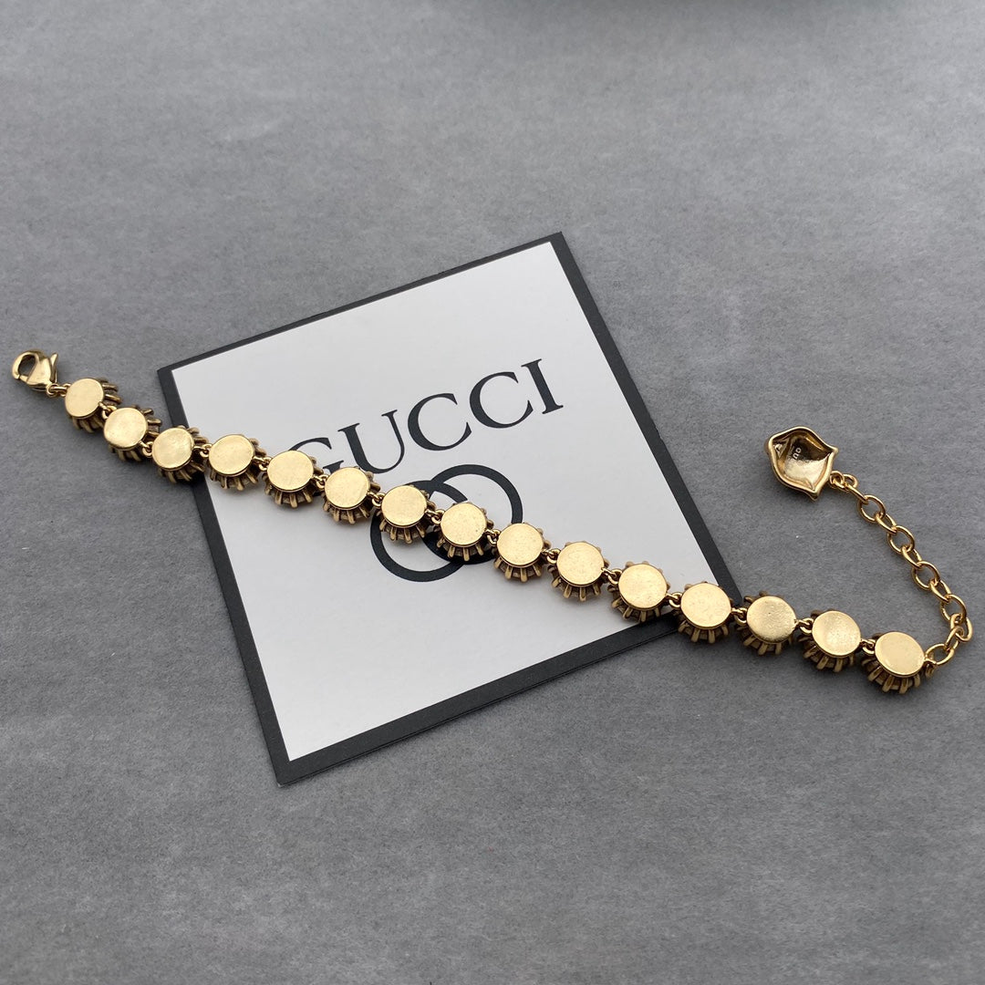 XB142C21K  Popular Bracelets