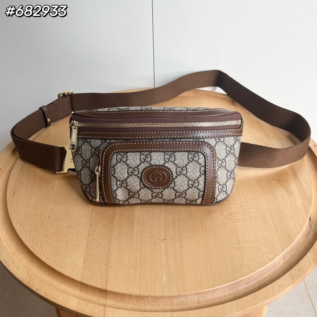 B1R15B42  Popular leather bag