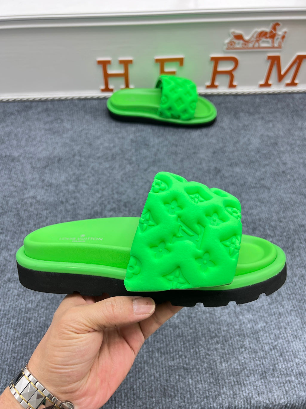 Z5YE115 Popular Slippers