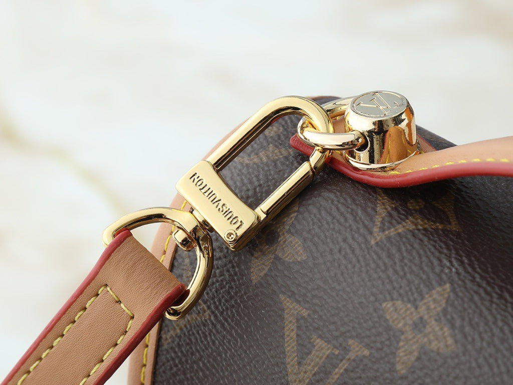 B1P36E76 Popular leather bag
