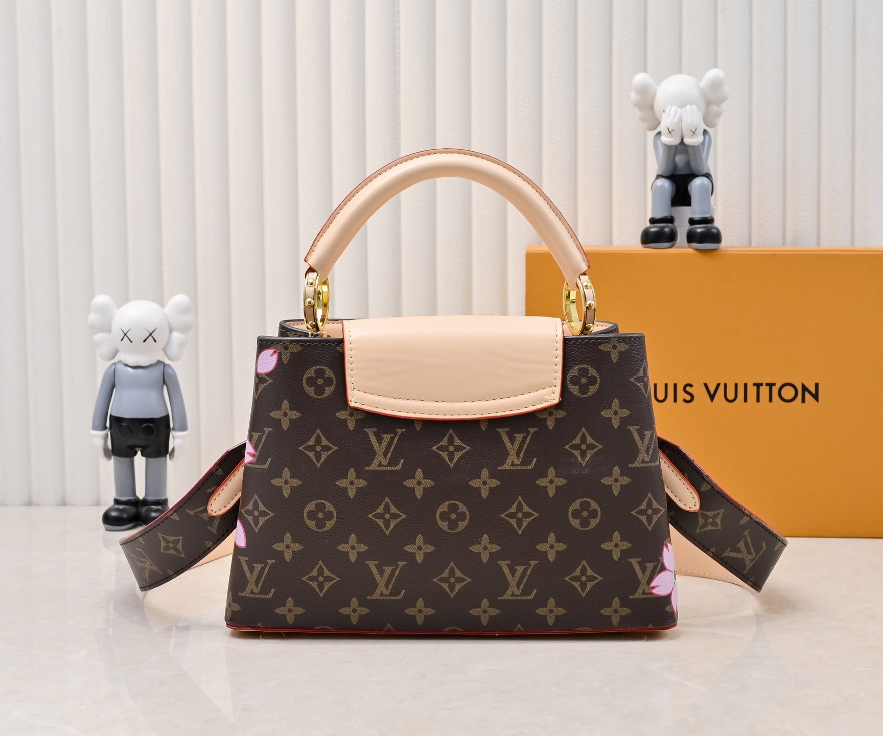 B1N55E42 Popular   leather bag