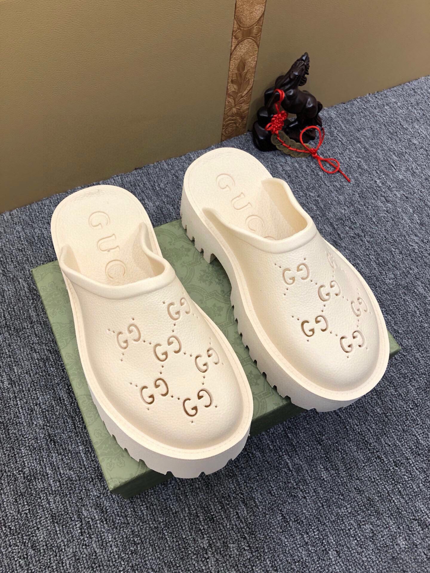 Z5ZB27 Popular Platform sole