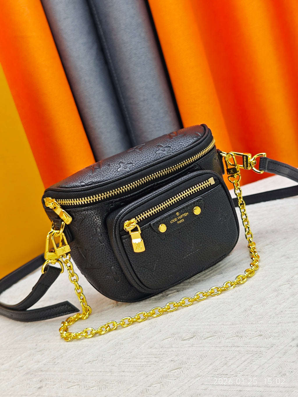 B1P46E75 Popular leather bag