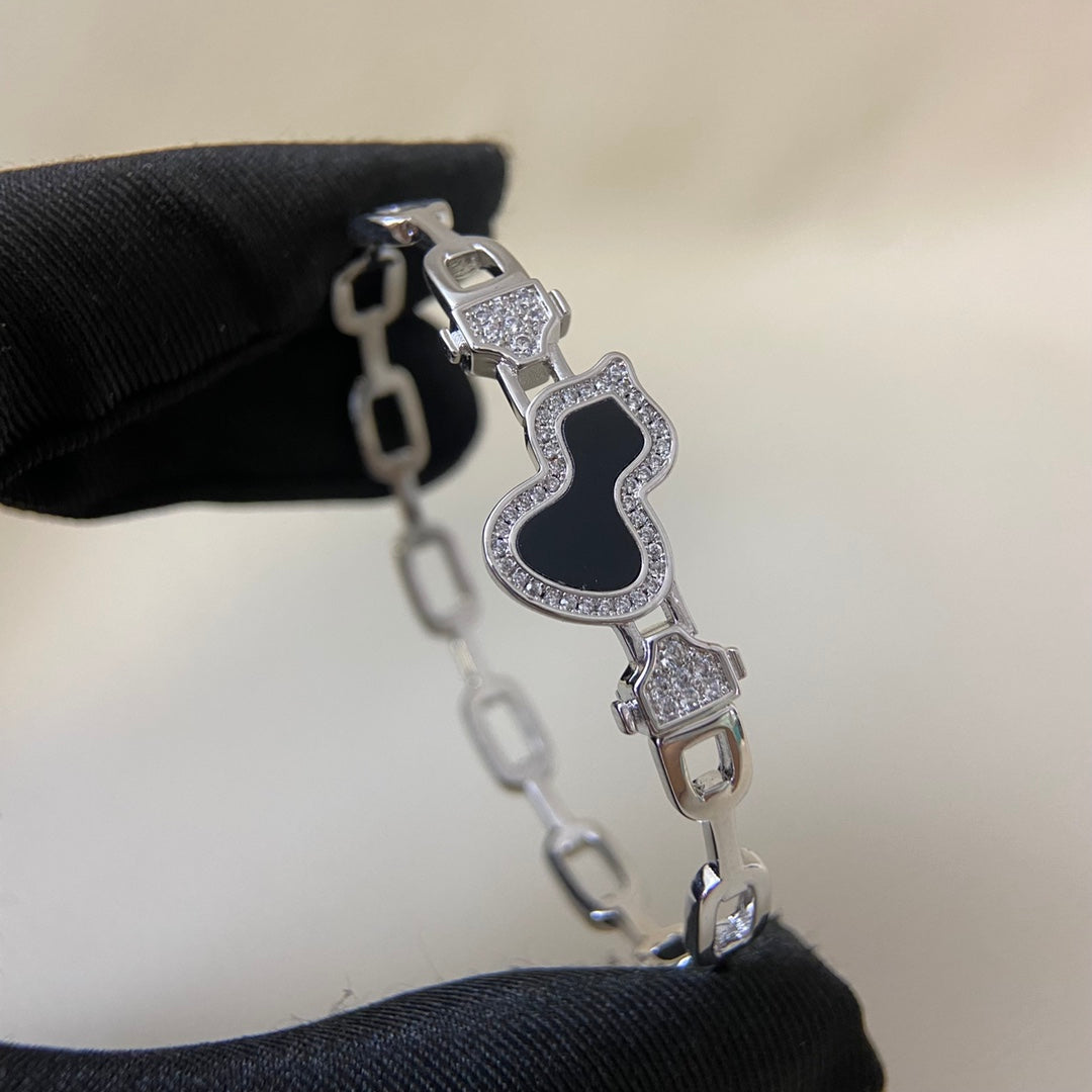 X1Q85A45K  Popular Bracelets