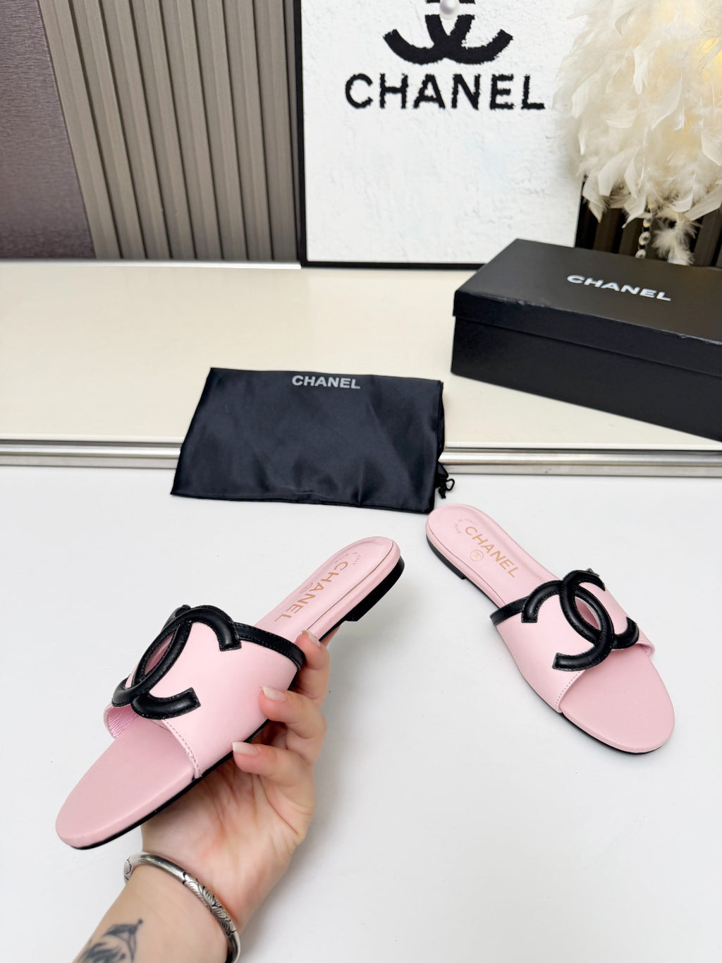 ZPX76C6  Popular high-quality leather slippers