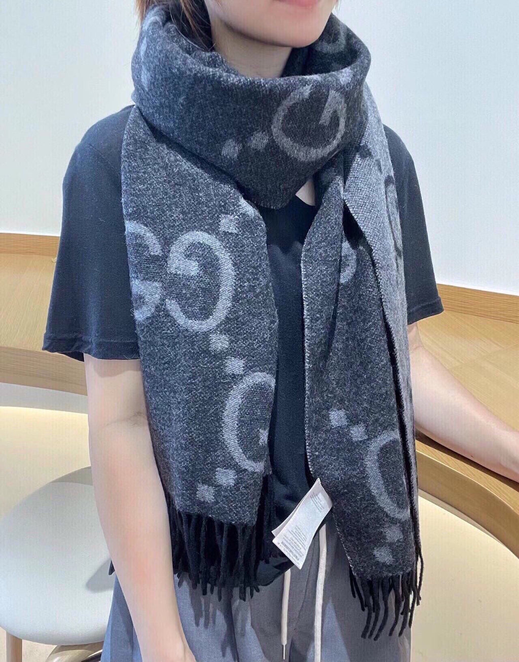 W1R86B30 Popular Winter Scarves
