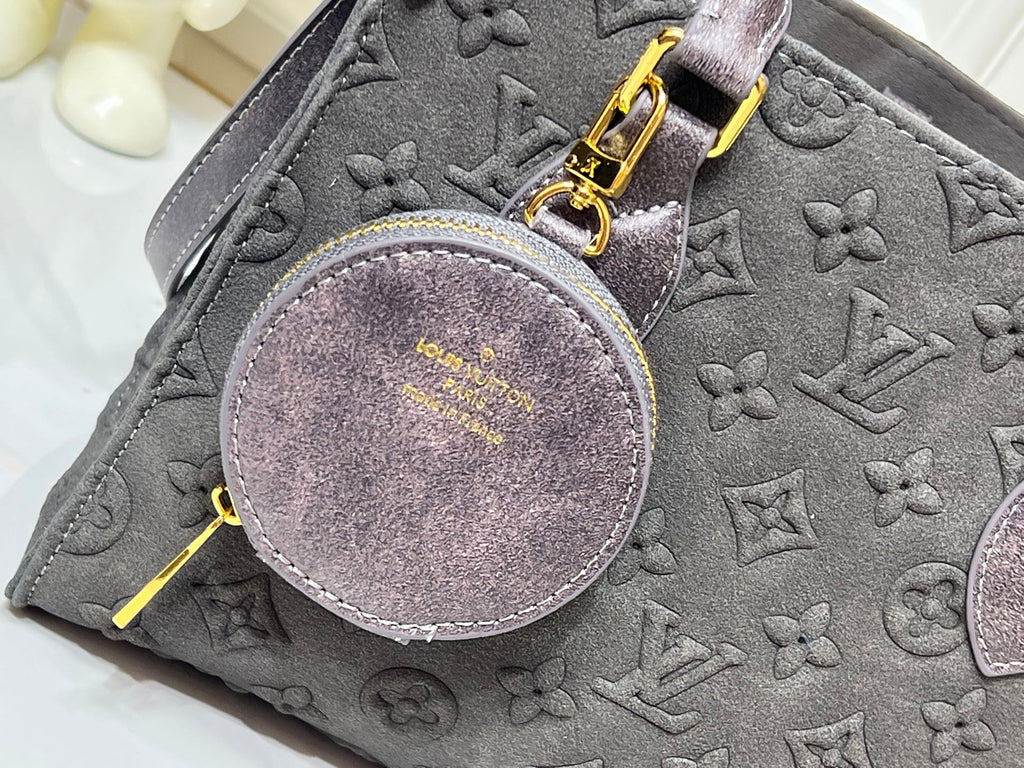 B1R115E156 Popular bag